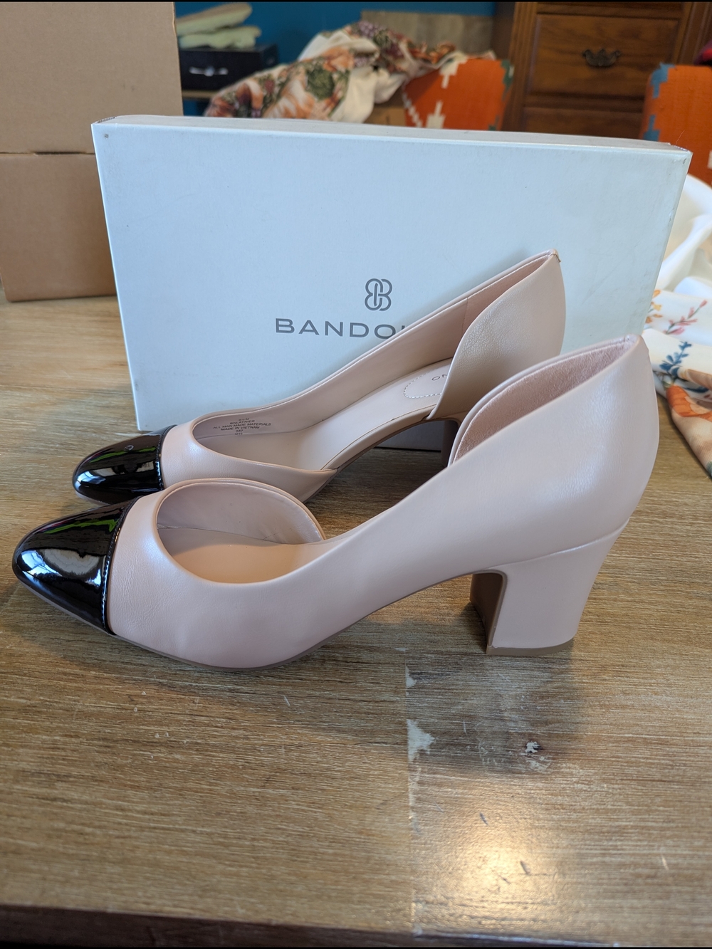 Bandolino Two-Tone Nude and Black Cap-Toe Pumps - Picture 3 of 13